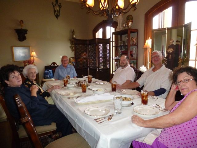 Beth, Bess, John, Joe, Jim, Yvonne Beth, Bess, John, Joe, Jim, Yvonne