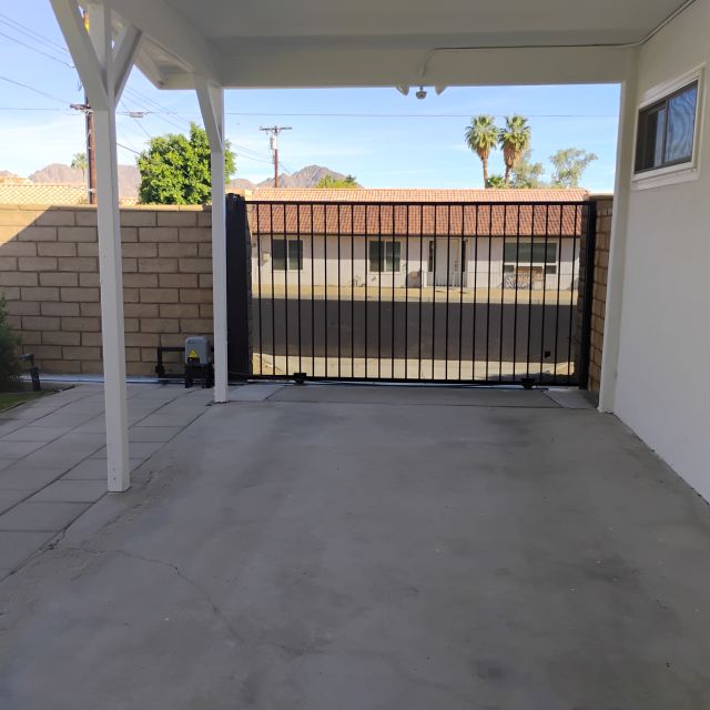 Gate Gate